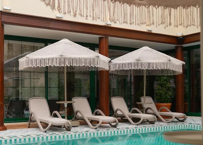 Hotel Belmondo Hare Old Town