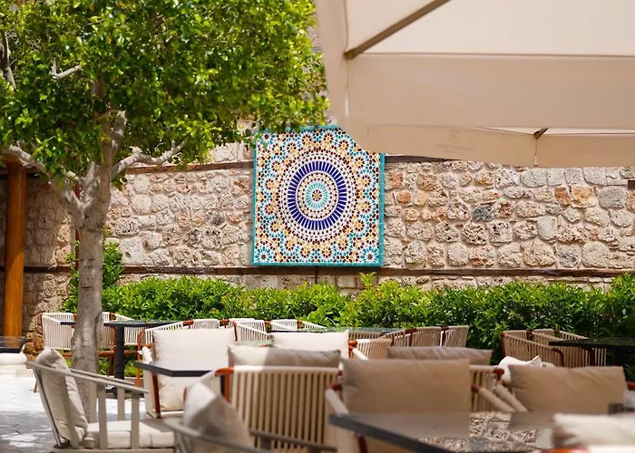 Hotel Belmondo Hare Old Town